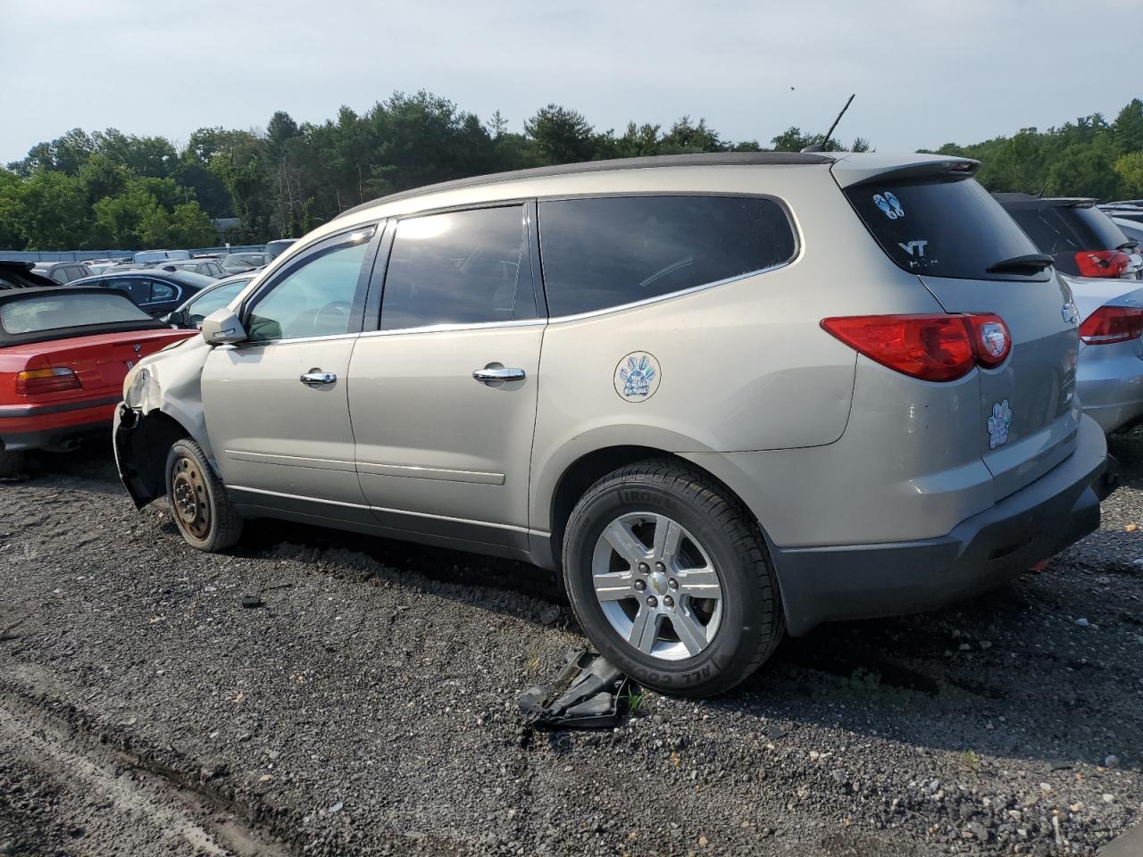 2011 CHEVROLET TRAVERSE L - Фото 2