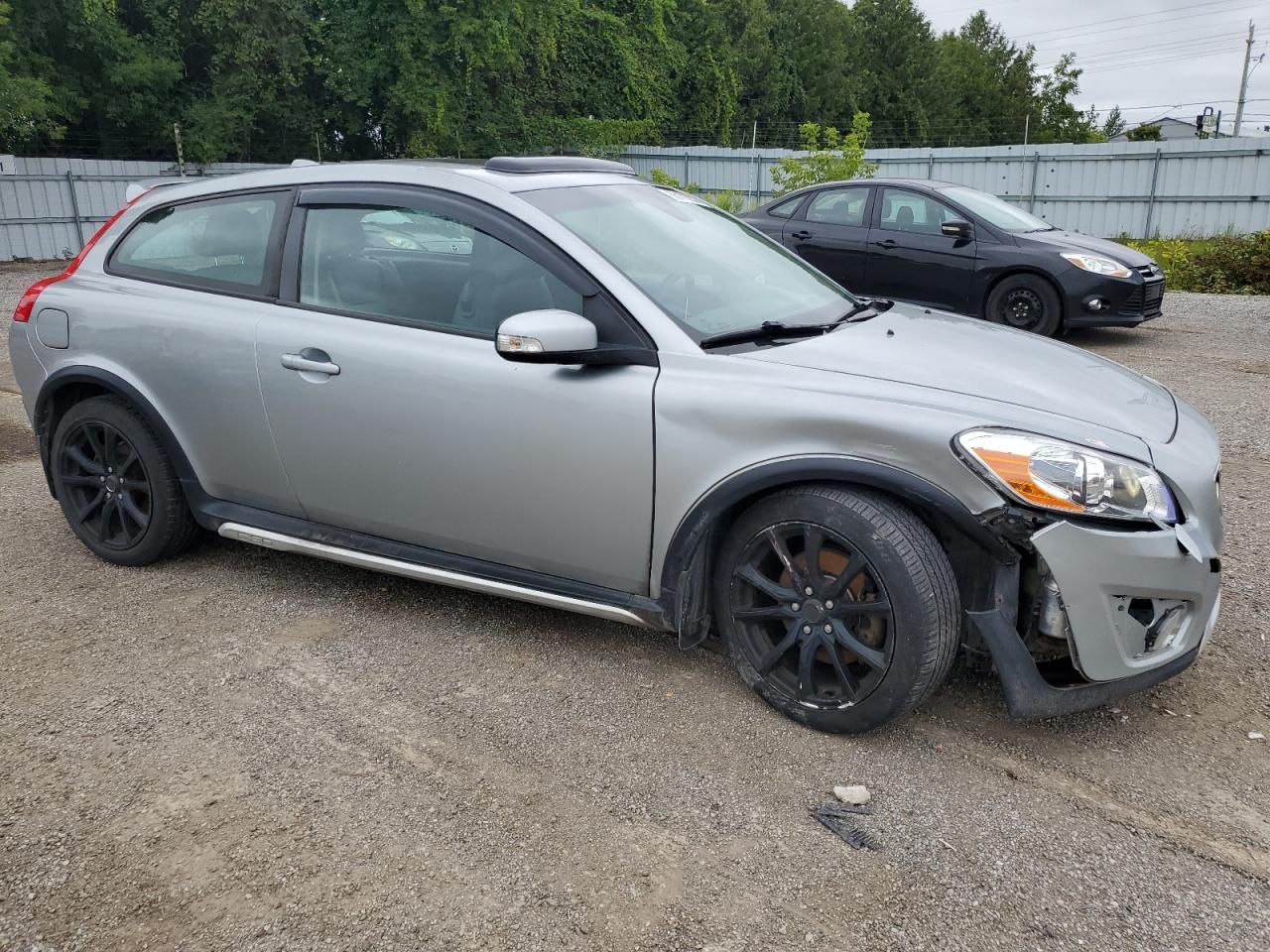 2011 VOLVO C30 T5 - Image 4