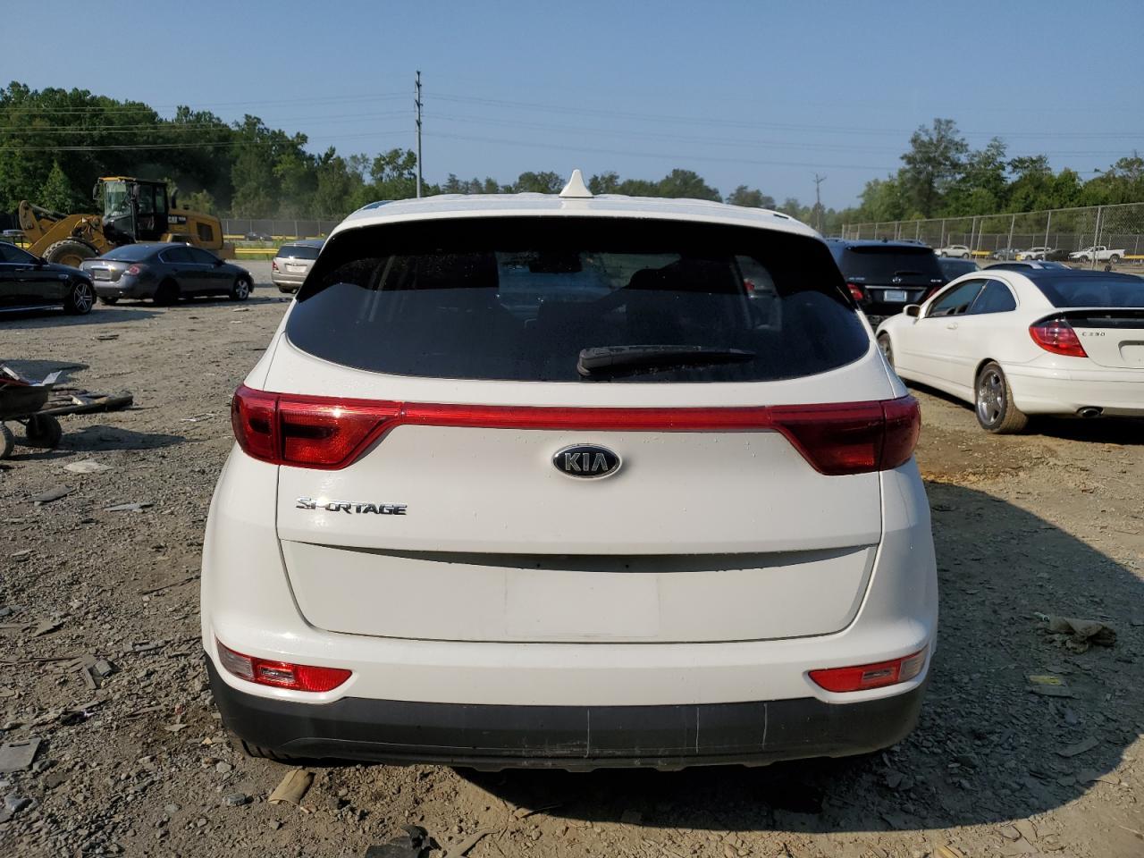 2017 KIA SPORTAGE L - Image 6