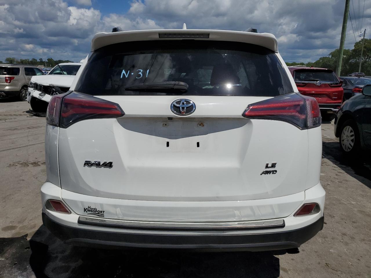 2018 TOYOTA RAV4 LE - Image 6