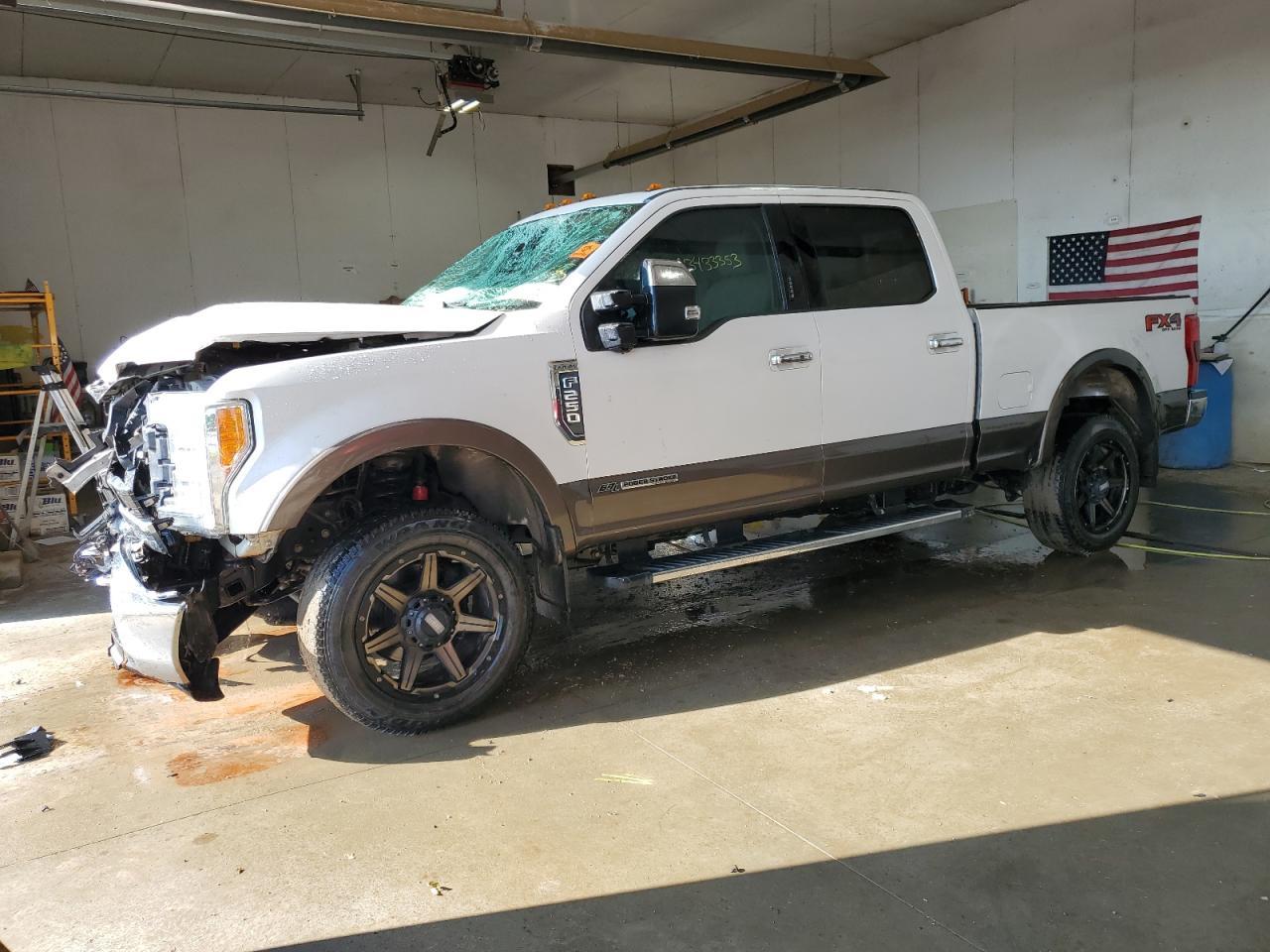 2017 FORD F250 SUPER
