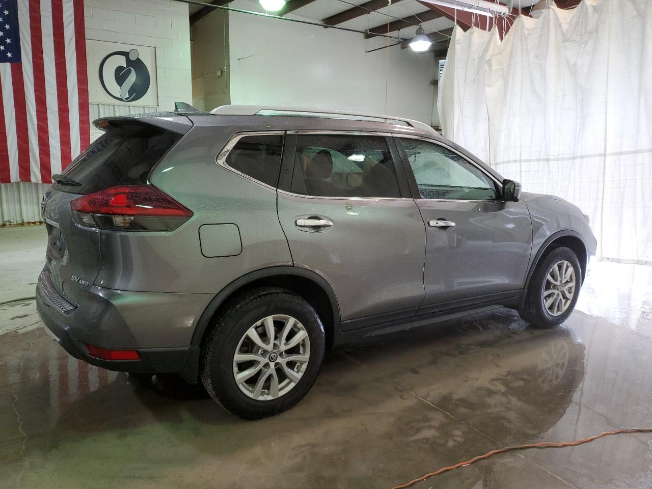 2018 NISSAN ROGUE S - Фото 3