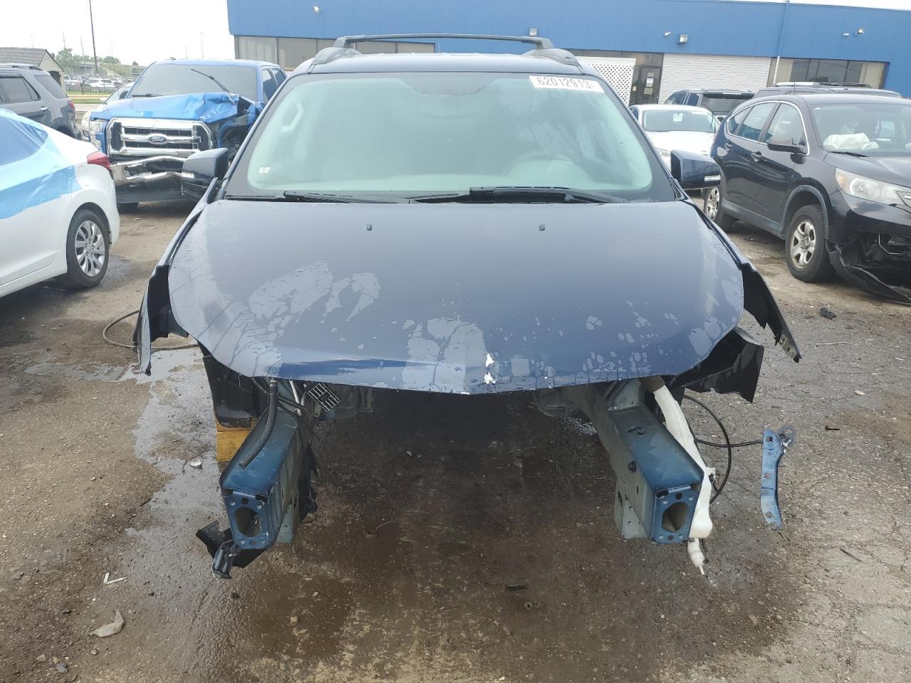 2011 CHEVROLET TRAVERSE L - Фото 5