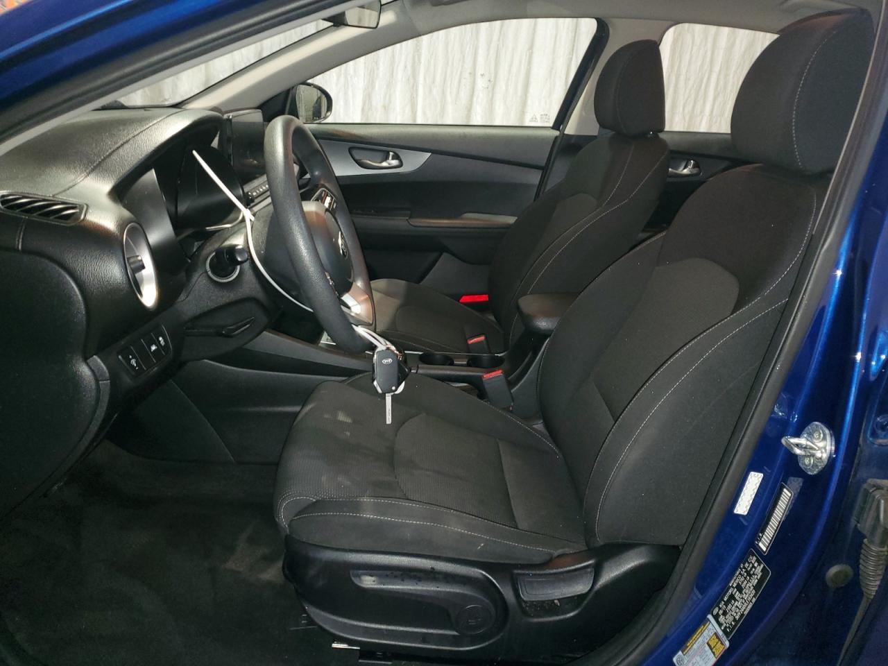2020 KIA FORTE FE - Image 7