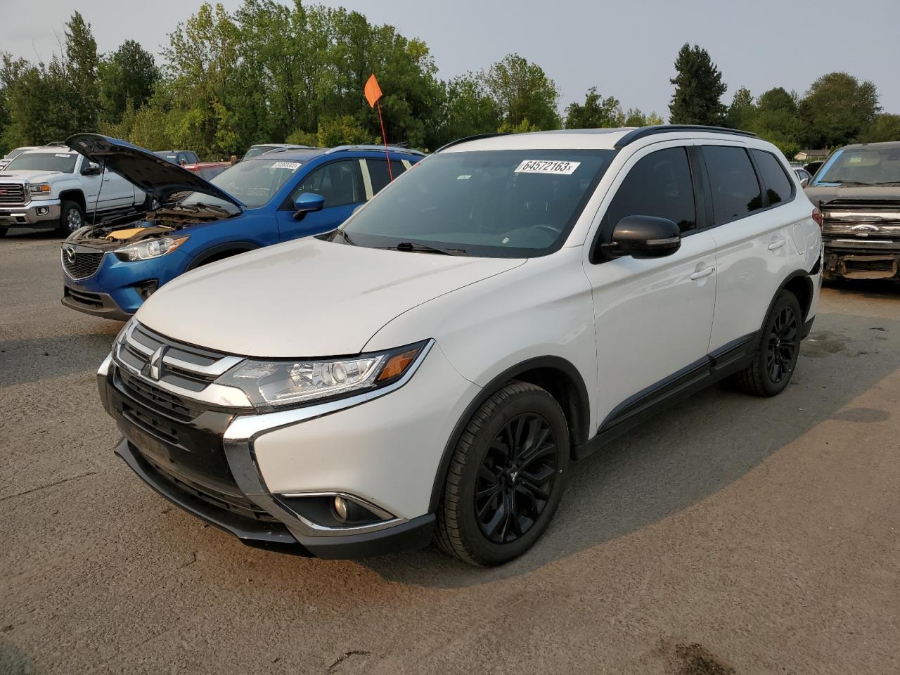 2018 MITSUBISHI OUTLANDER car image