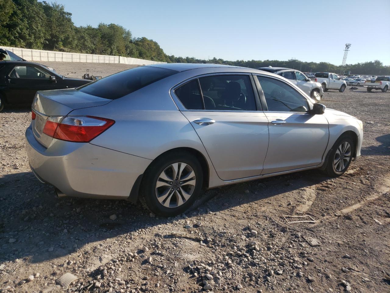 2014 HONDA ACCORD LX - Фото 3