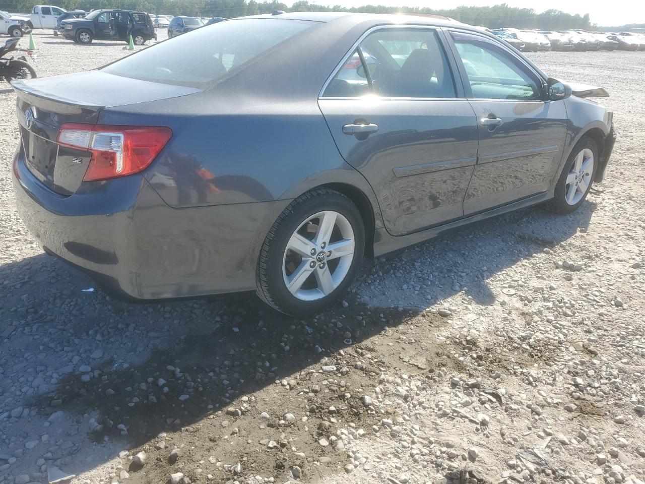 2012 TOYOTA CAMRY BASE - Фото 3