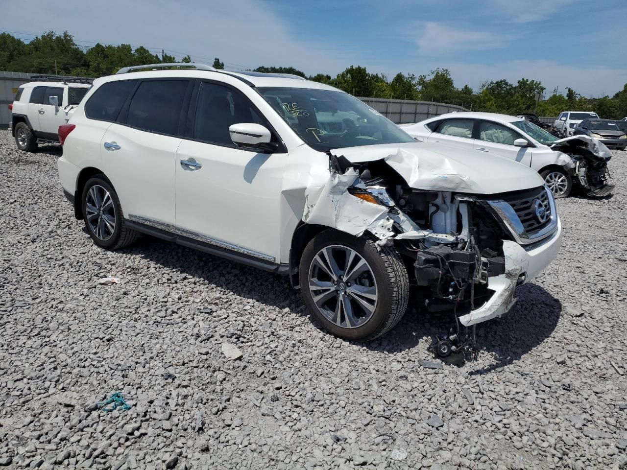 2019 NISSAN PATHFINDER - Image 4