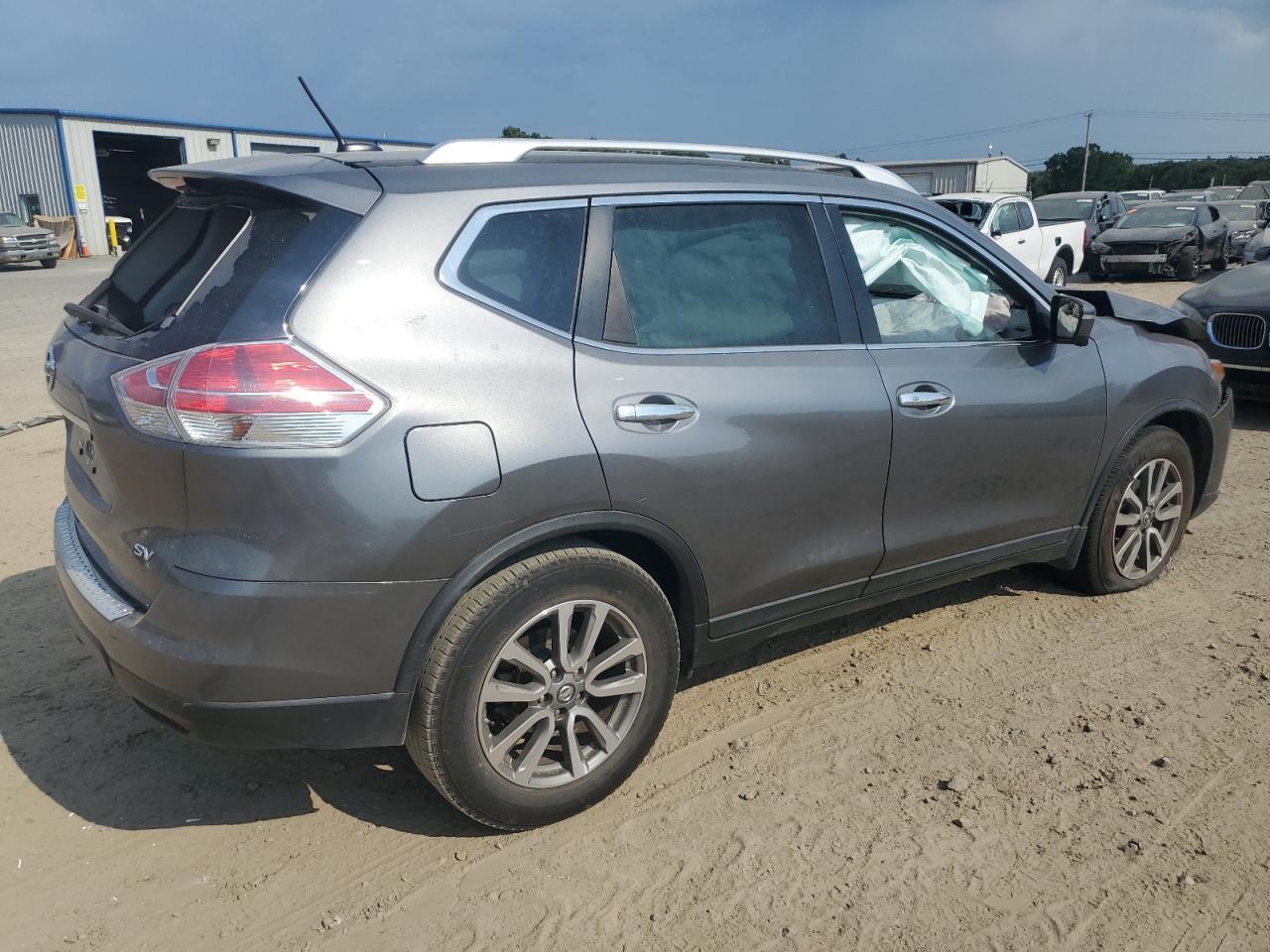 2015 NISSAN ROGUE S - Фото 3