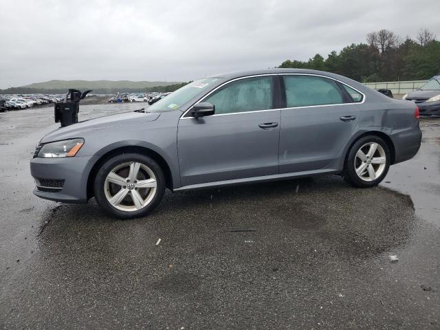 2013 VOLKSWAGEN PASSAT SE
