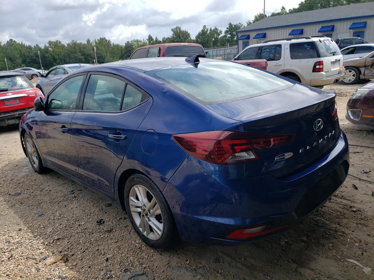 2019 HYUNDAI ELANTRA SE - Фото 2