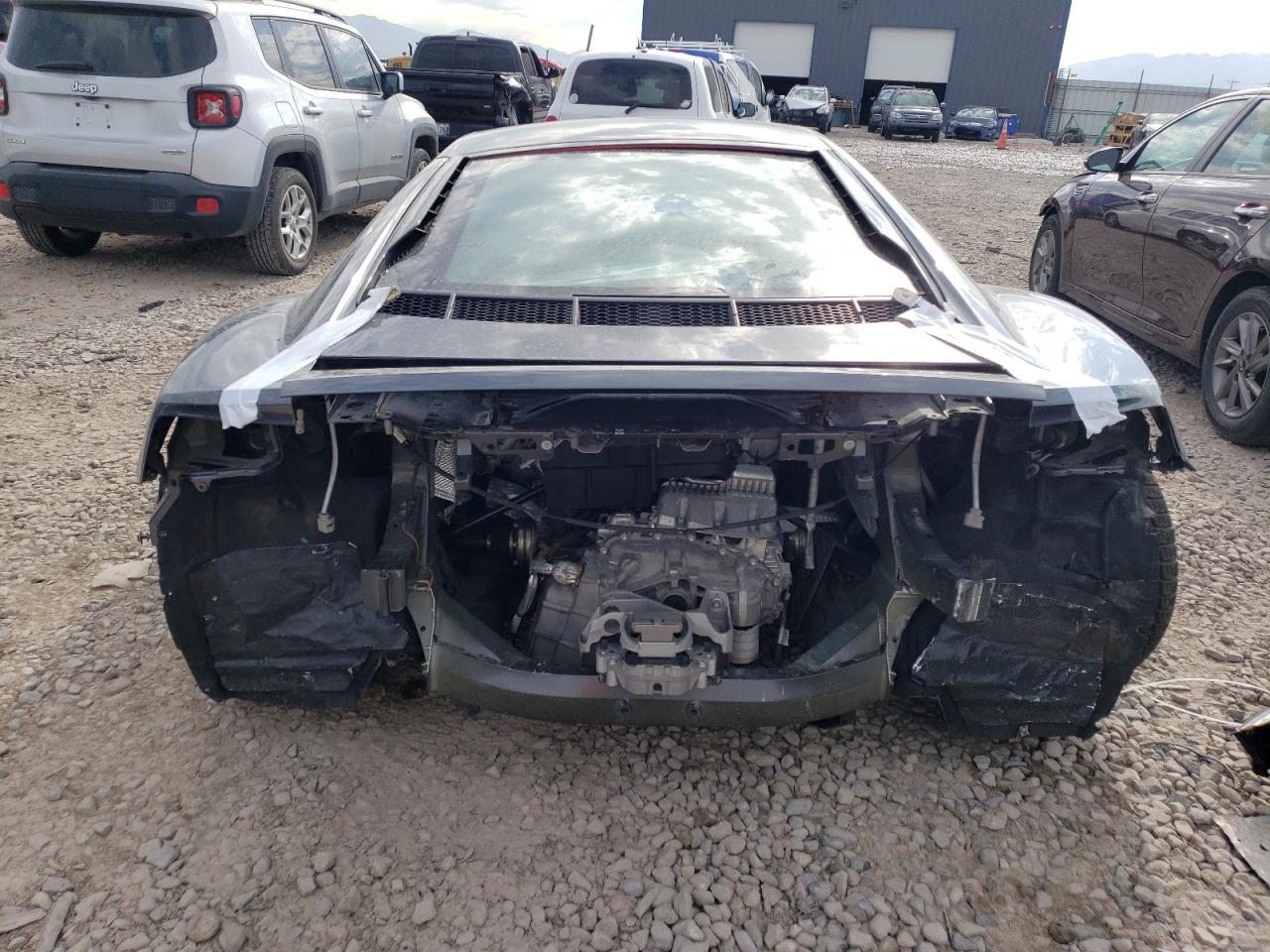 2017 AUDI R8 5.2 PLU - Фото 6