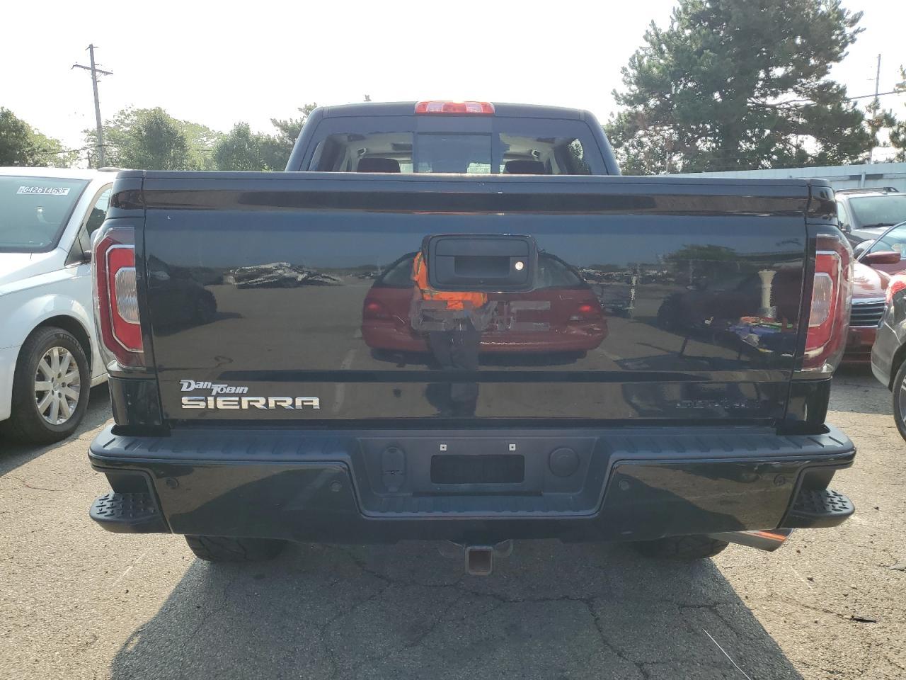 2018 GMC SIERRA K15 - Фото 6