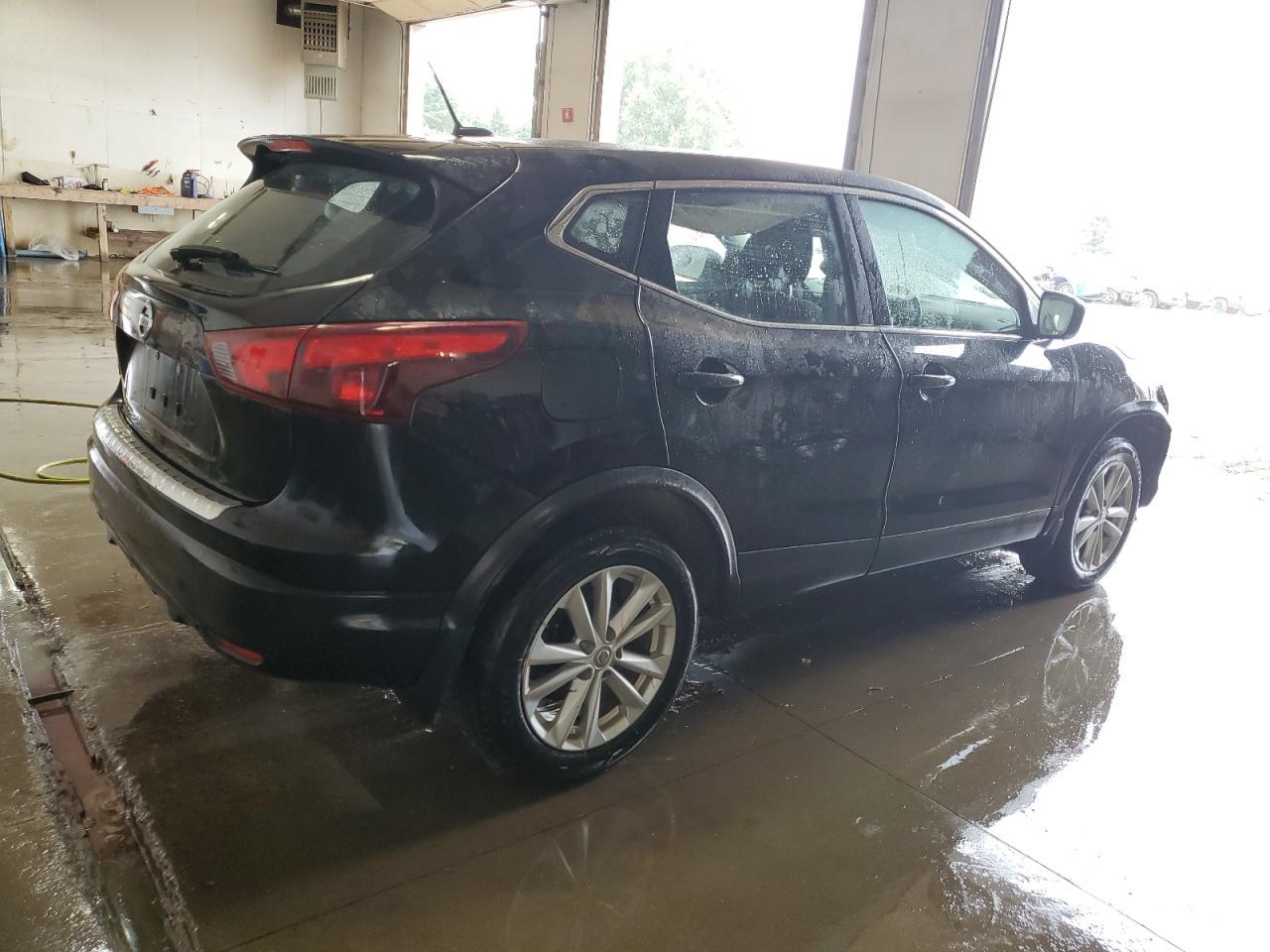 2018 NISSAN ROGUE SPT - Фото 3