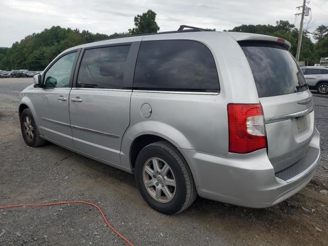 2012 Chrysler Town & Country Touring - Фото 2