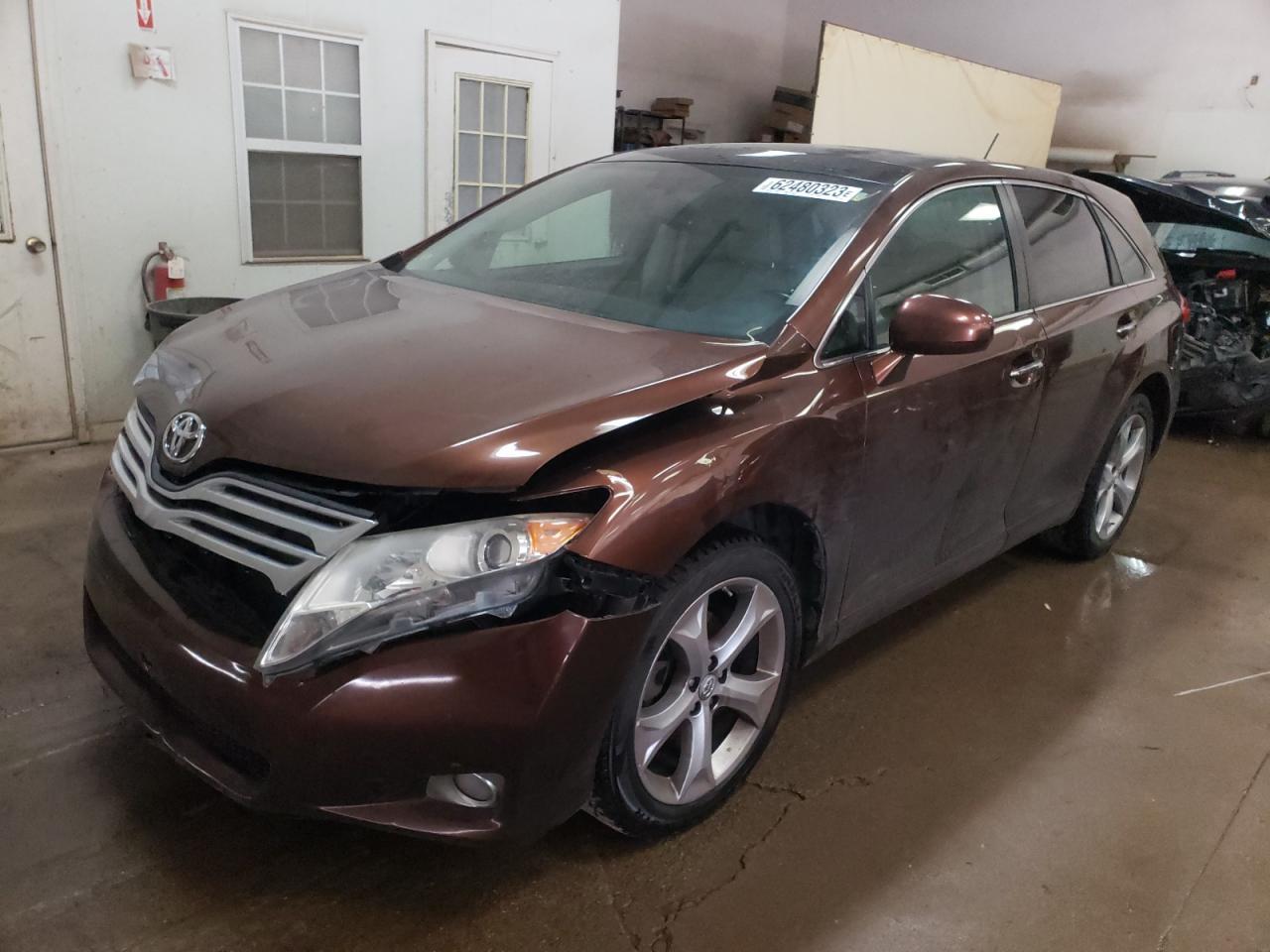 2011 TOYOTA VENZA car image