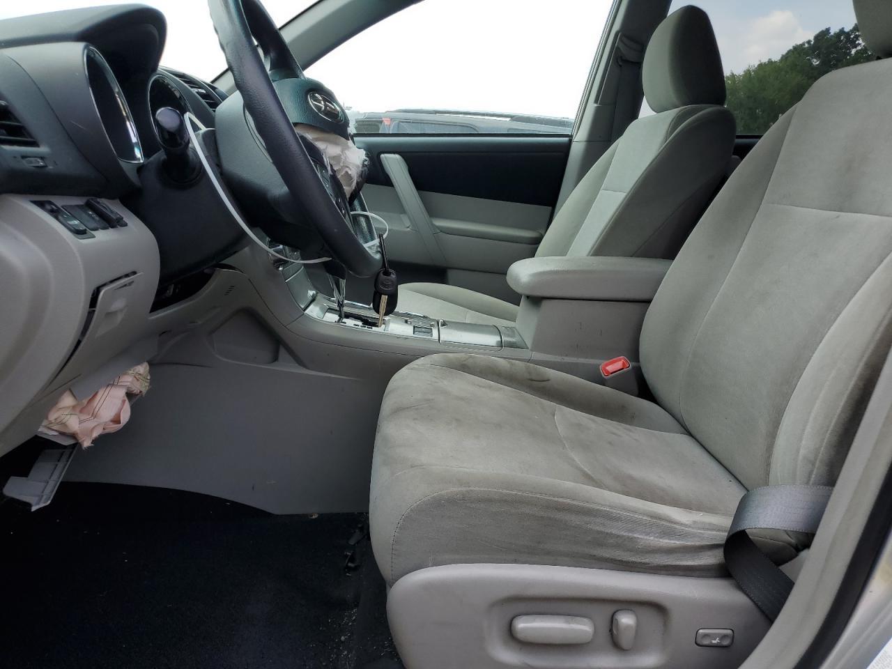 2011 TOYOTA HIGHLANDER - Image 7