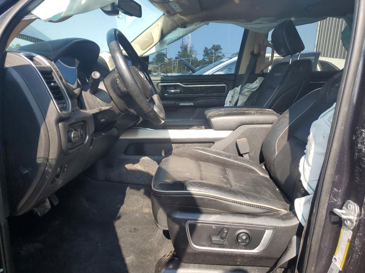 2019 RAM 1500 LARAM - Фото 7