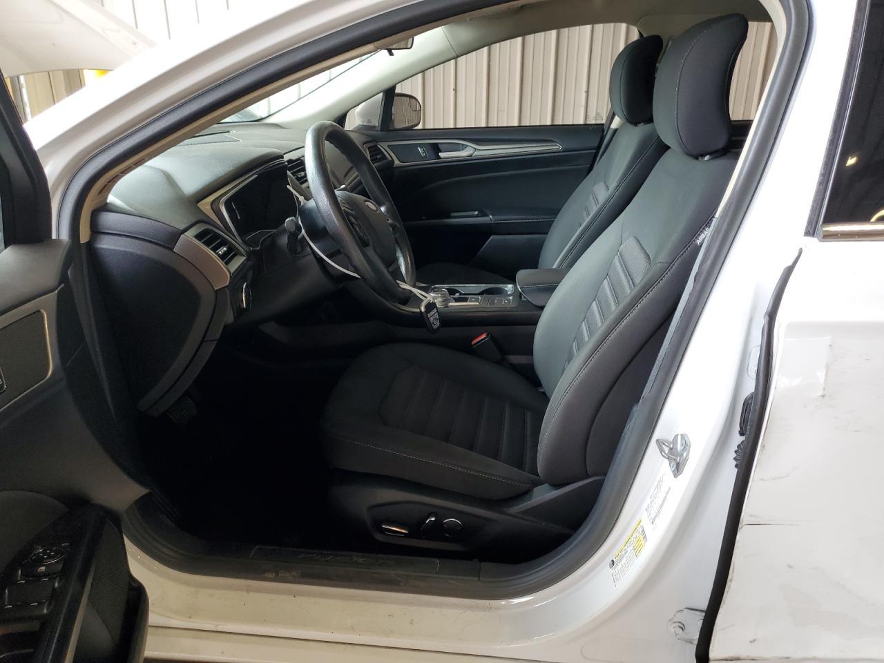 2017 FORD FUSION SE - Image 7