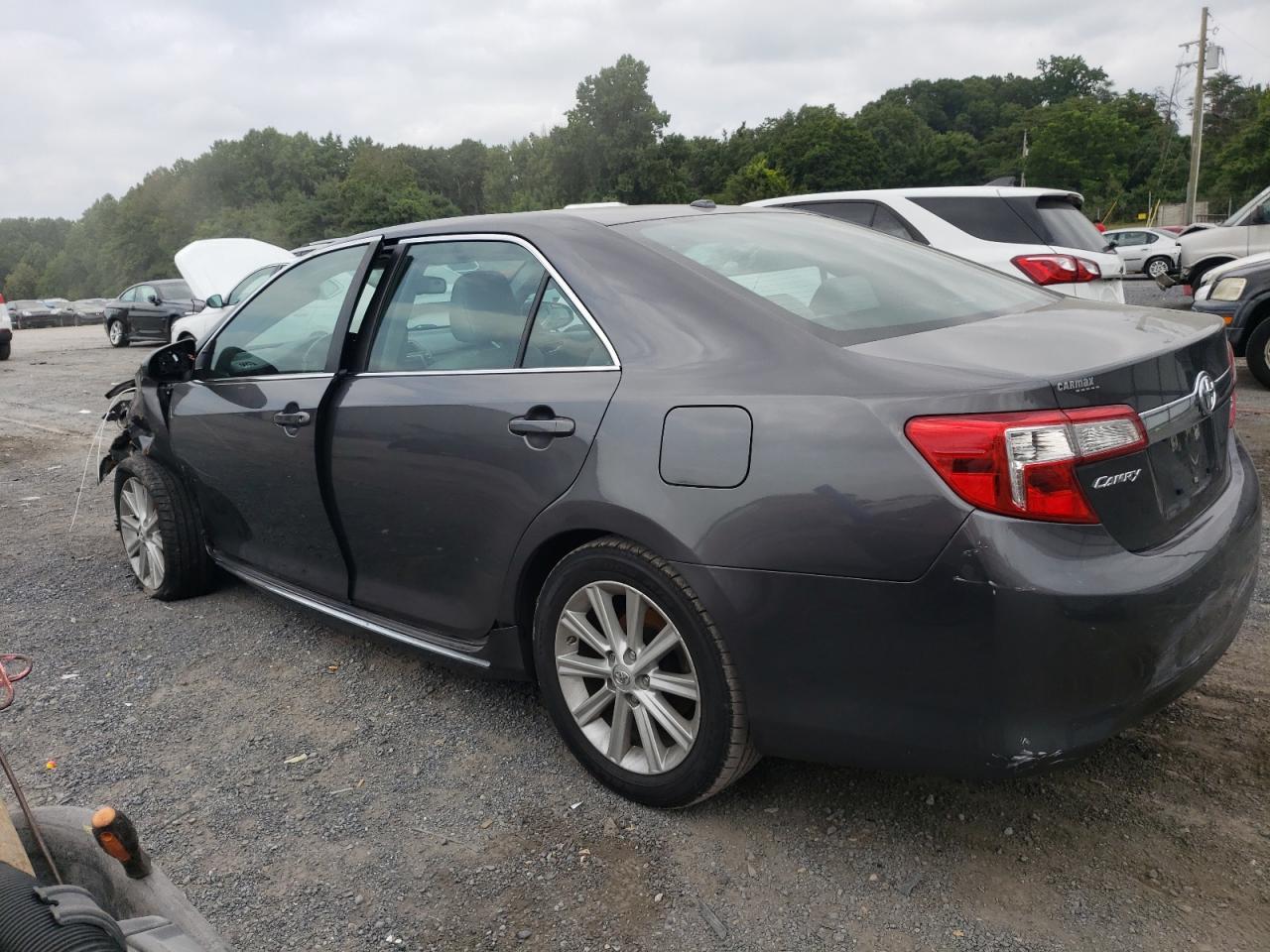 2013 TOYOTA CAMRY L - Image 2
