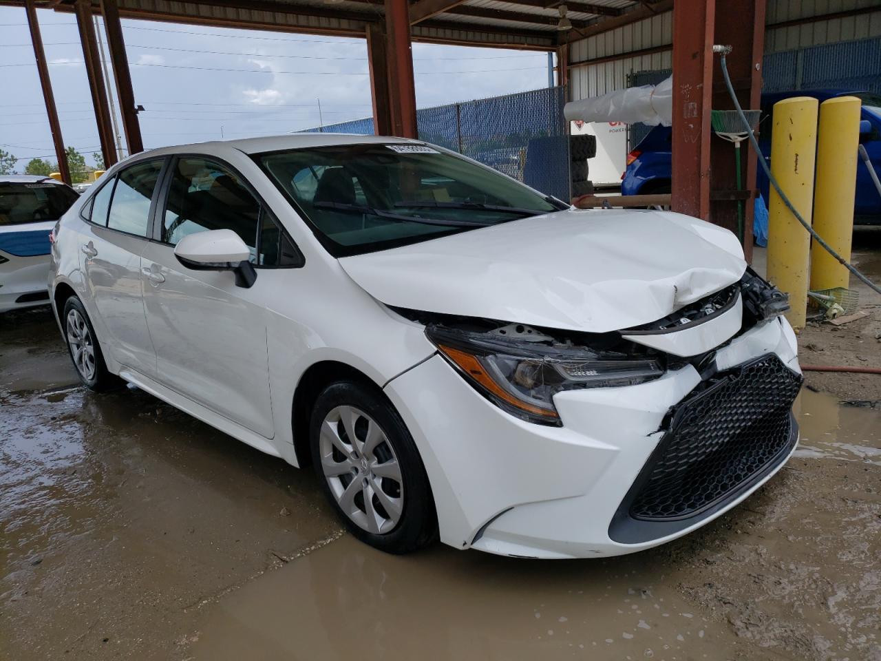 2020 TOYOTA COROLLA LE - Image 4