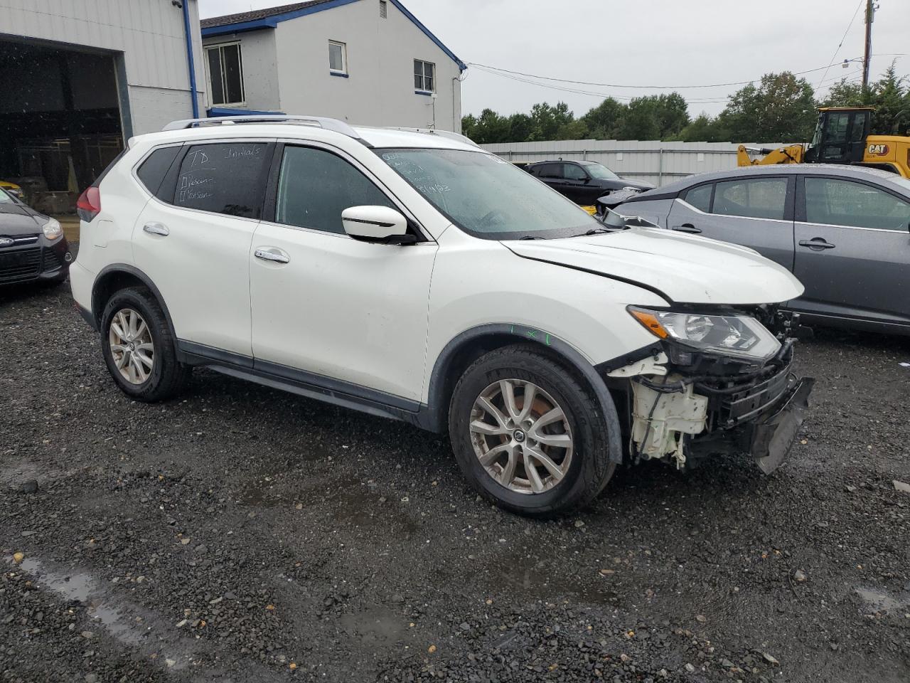 2018 NISSAN ROGUE S - Фото 4