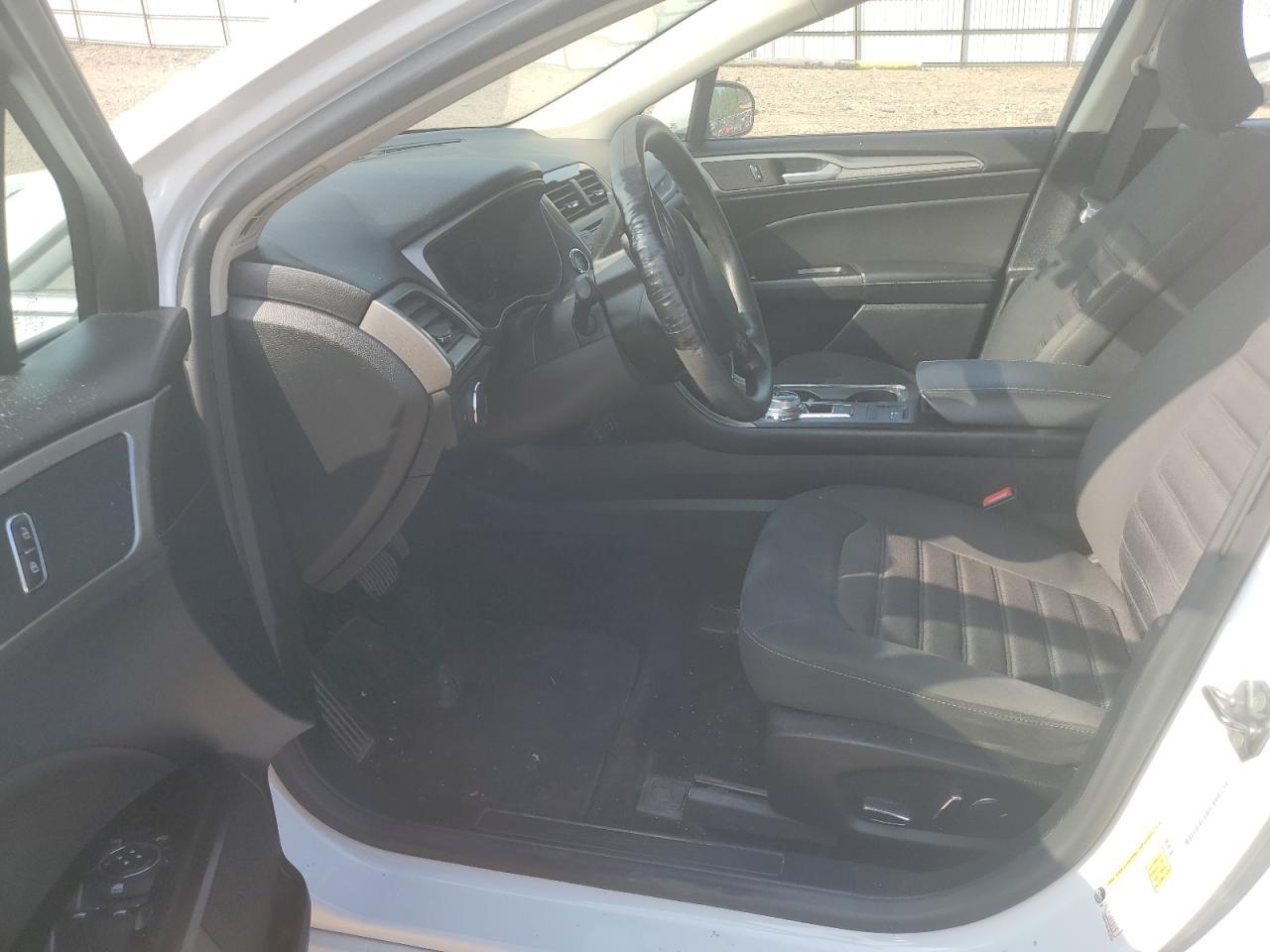 2017 FORD FUSION SE - Image 7