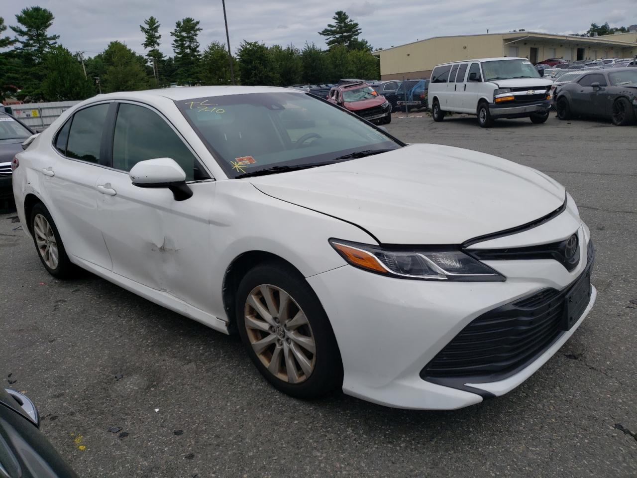 2018 TOYOTA CAMRY L - Фото 4