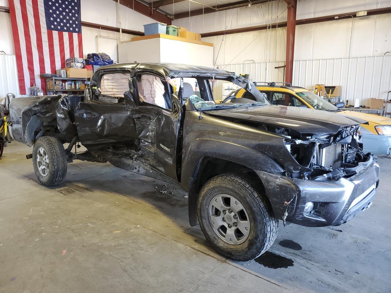 2014 TOYOTA TACOMA DOU - Image 4