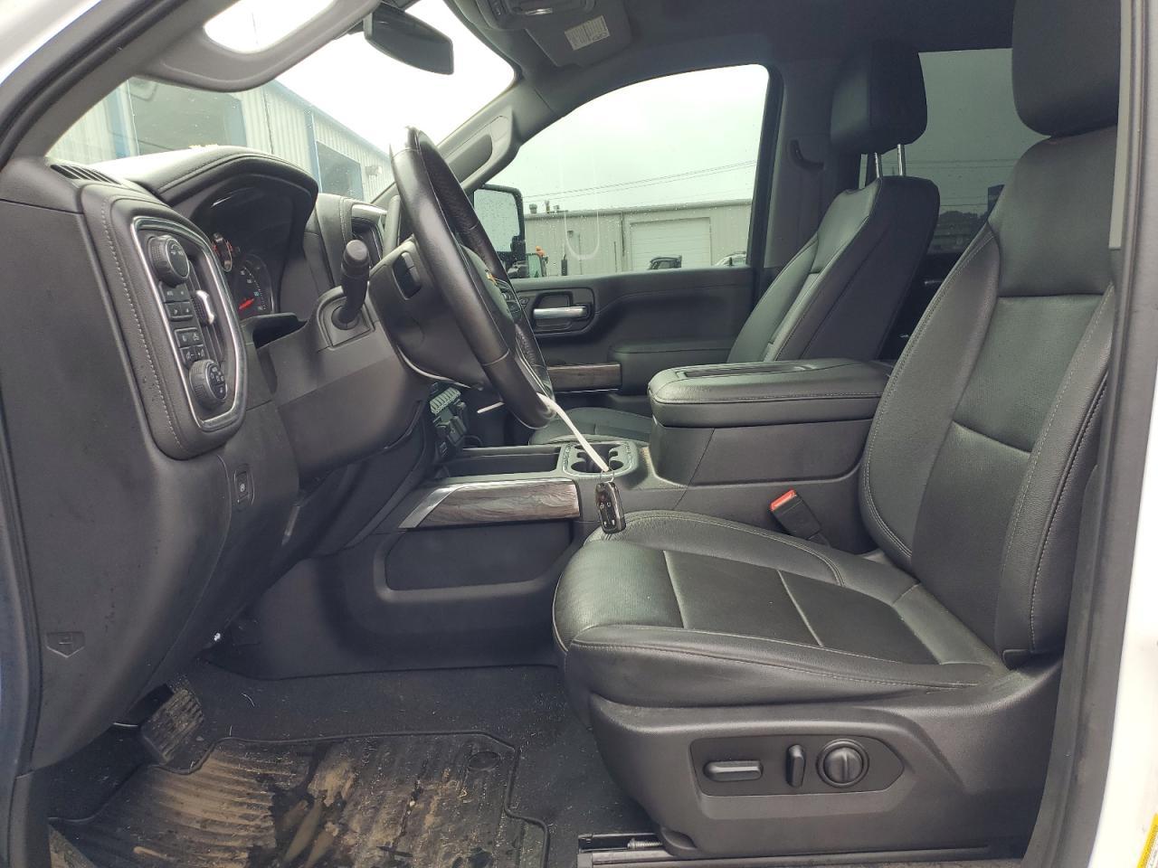 2021 CHEVROLET SILVERADO - Фото 7