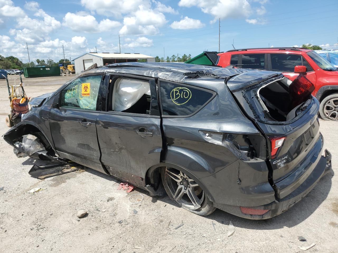 2019 FORD ESCAPE SEL - Image 2