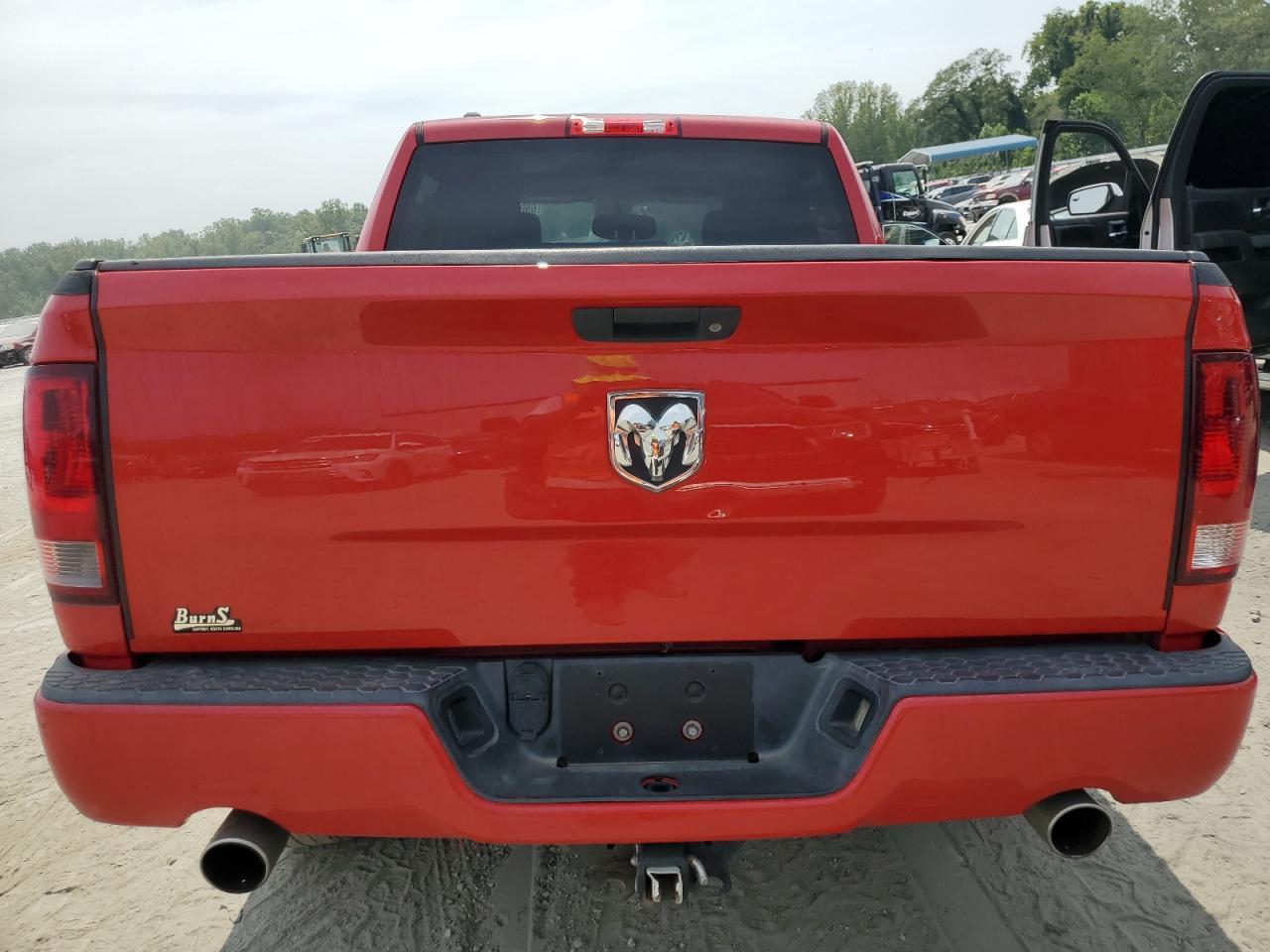 2014 RAM 1500 ST - Image 6