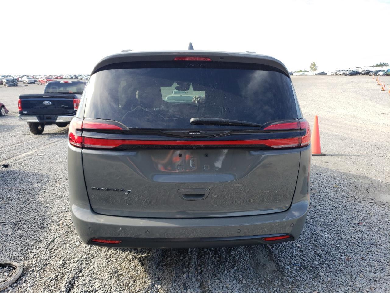 2022 CHRYSLER PACIFICA T - Image 6