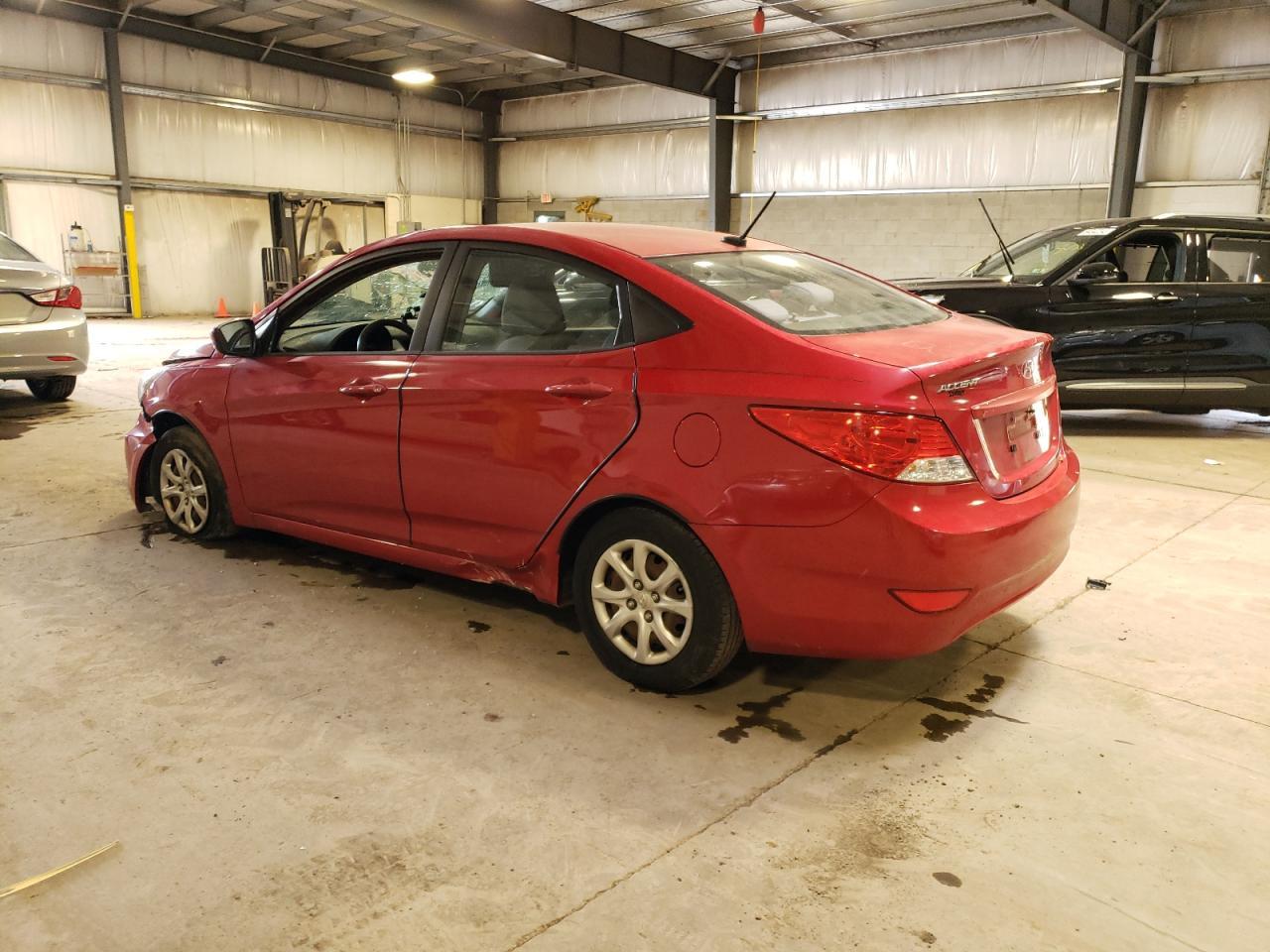 2012 HYUNDAI ACCENT GLS - Фото 2