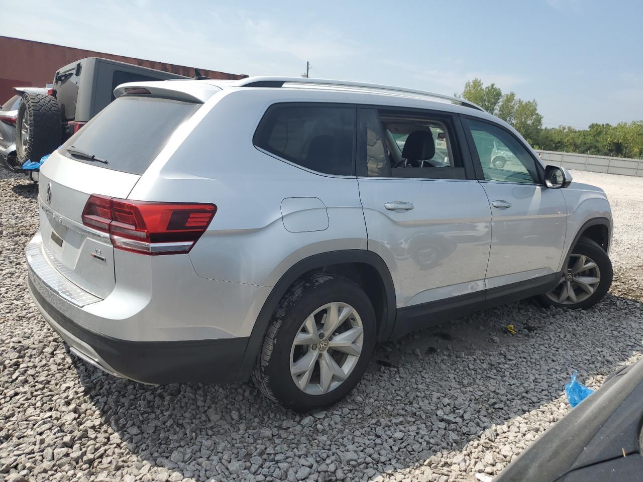 2018 VOLKSWAGEN ATLAS SE - Фото 3