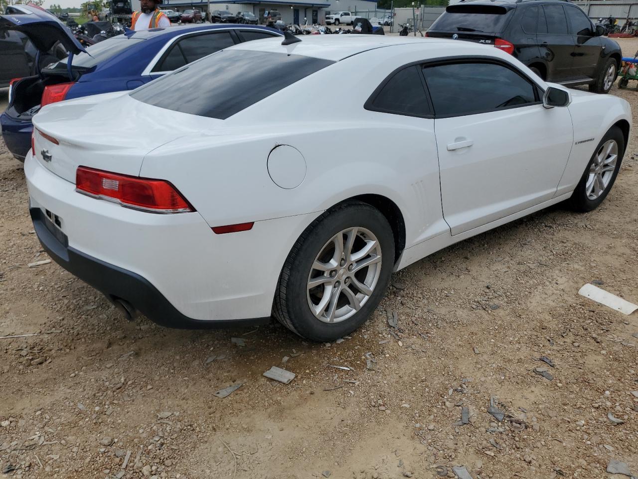 2015 CHEVROLET CAMARO LS - Image 3