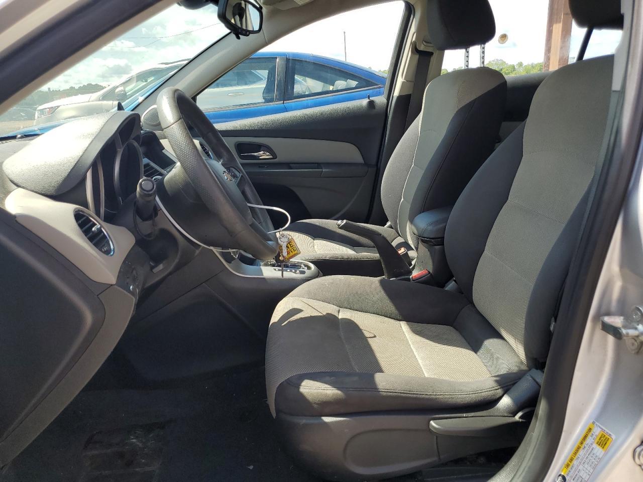 2014 CHEVROLET CRUZE LS - Image 7