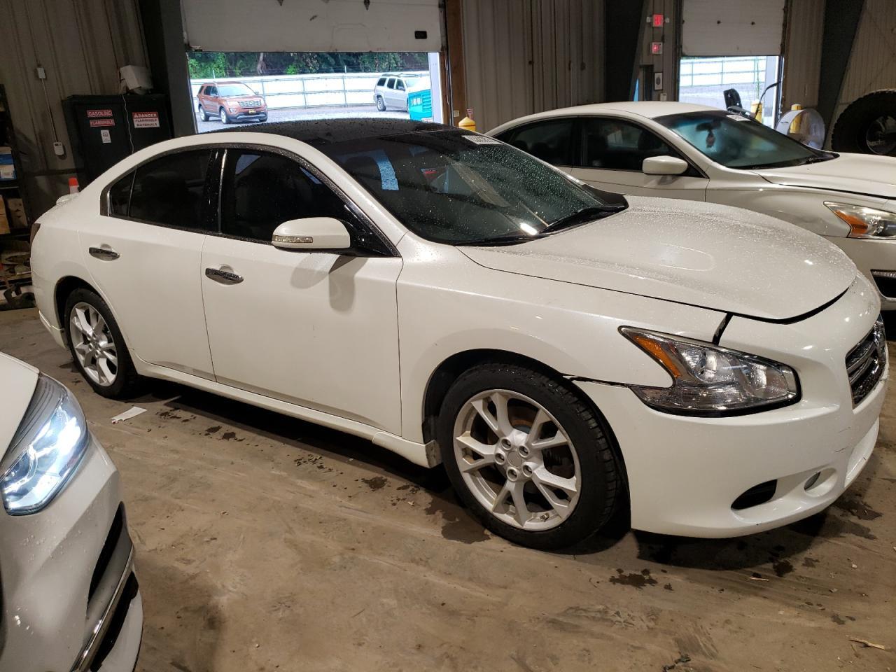 2013 NISSAN MAXIMA S - Image 4