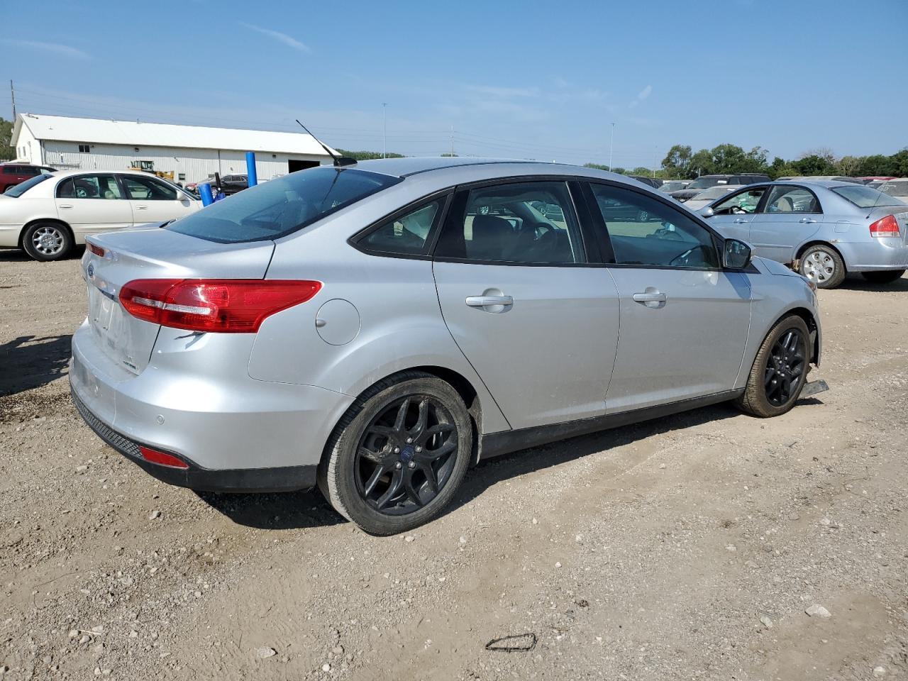 2016 FORD FOCUS SE - Фото 3