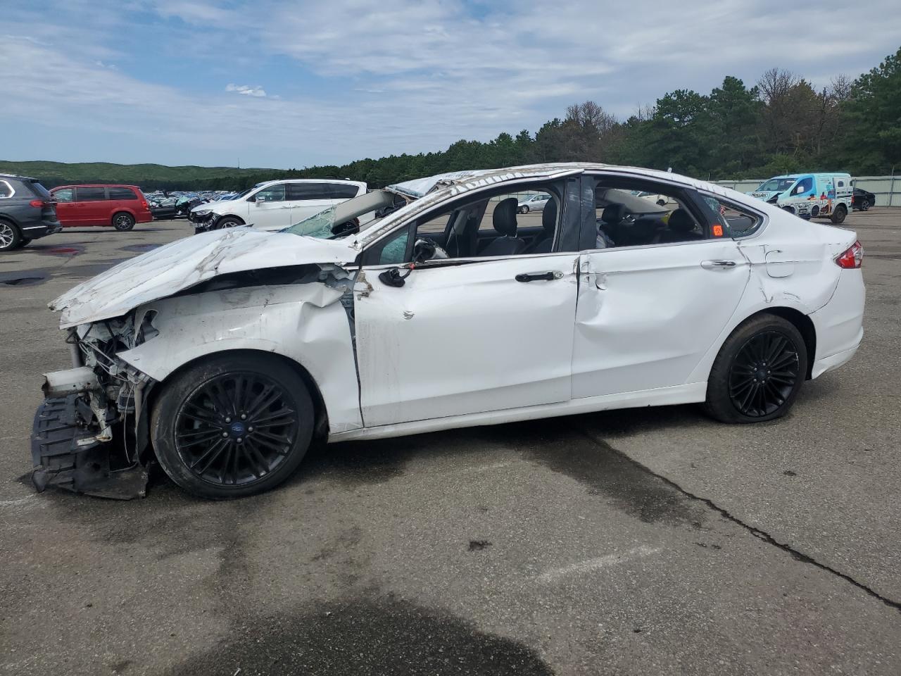 2014 FORD FUSION SE