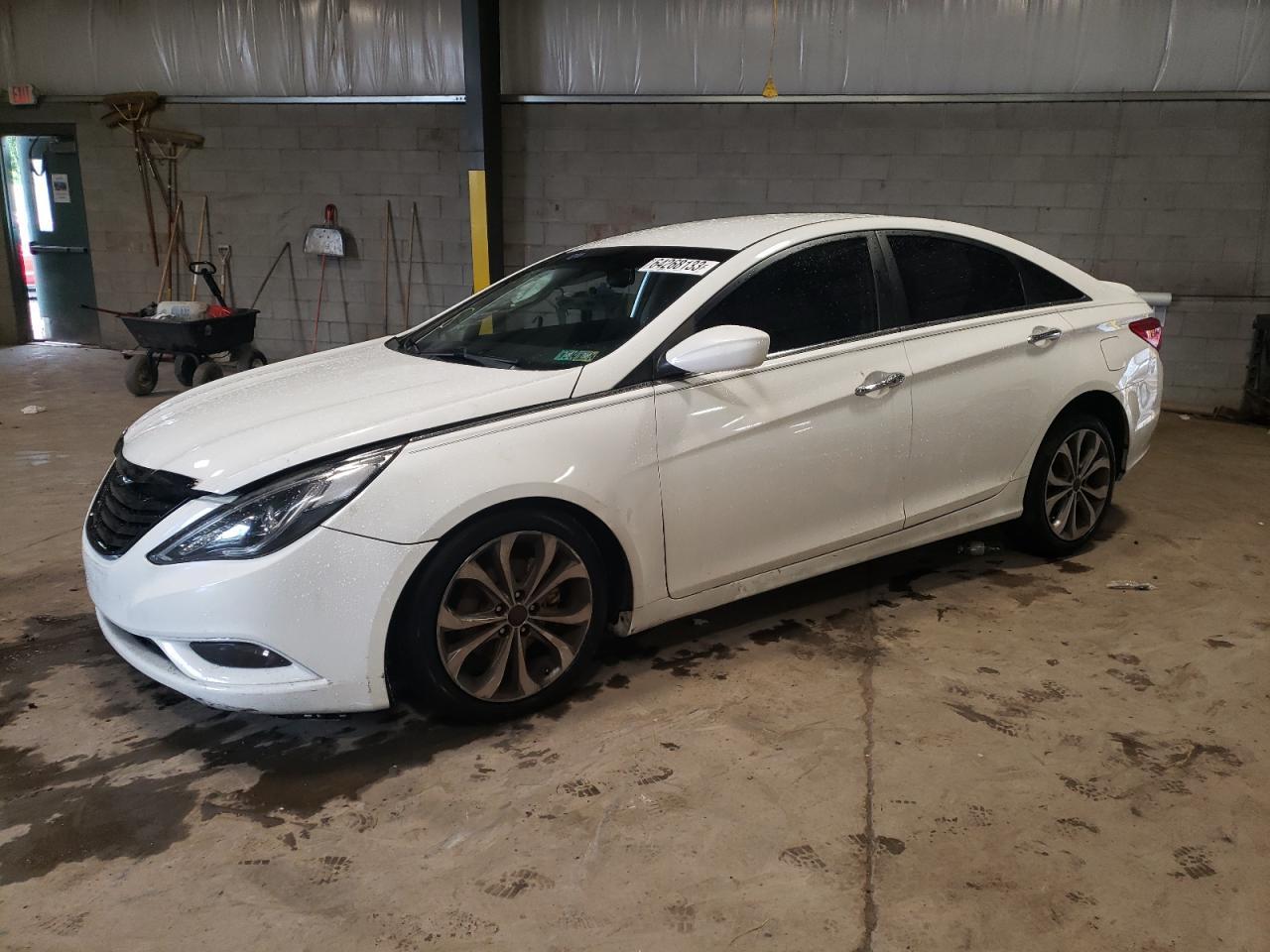 2013 HYUNDAI SONATA SE