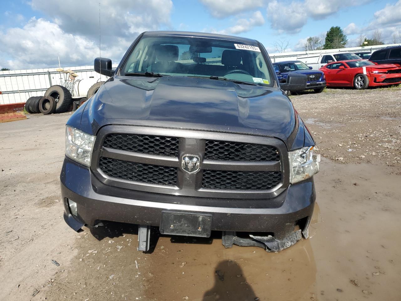 2018 RAM 1500 ST - Image 5