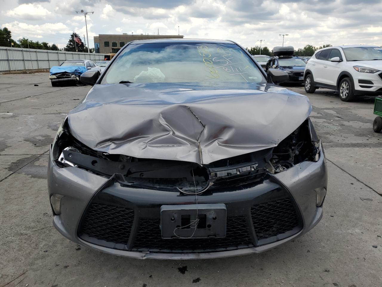 2015 TOYOTA CAMRY LE - Фото 5