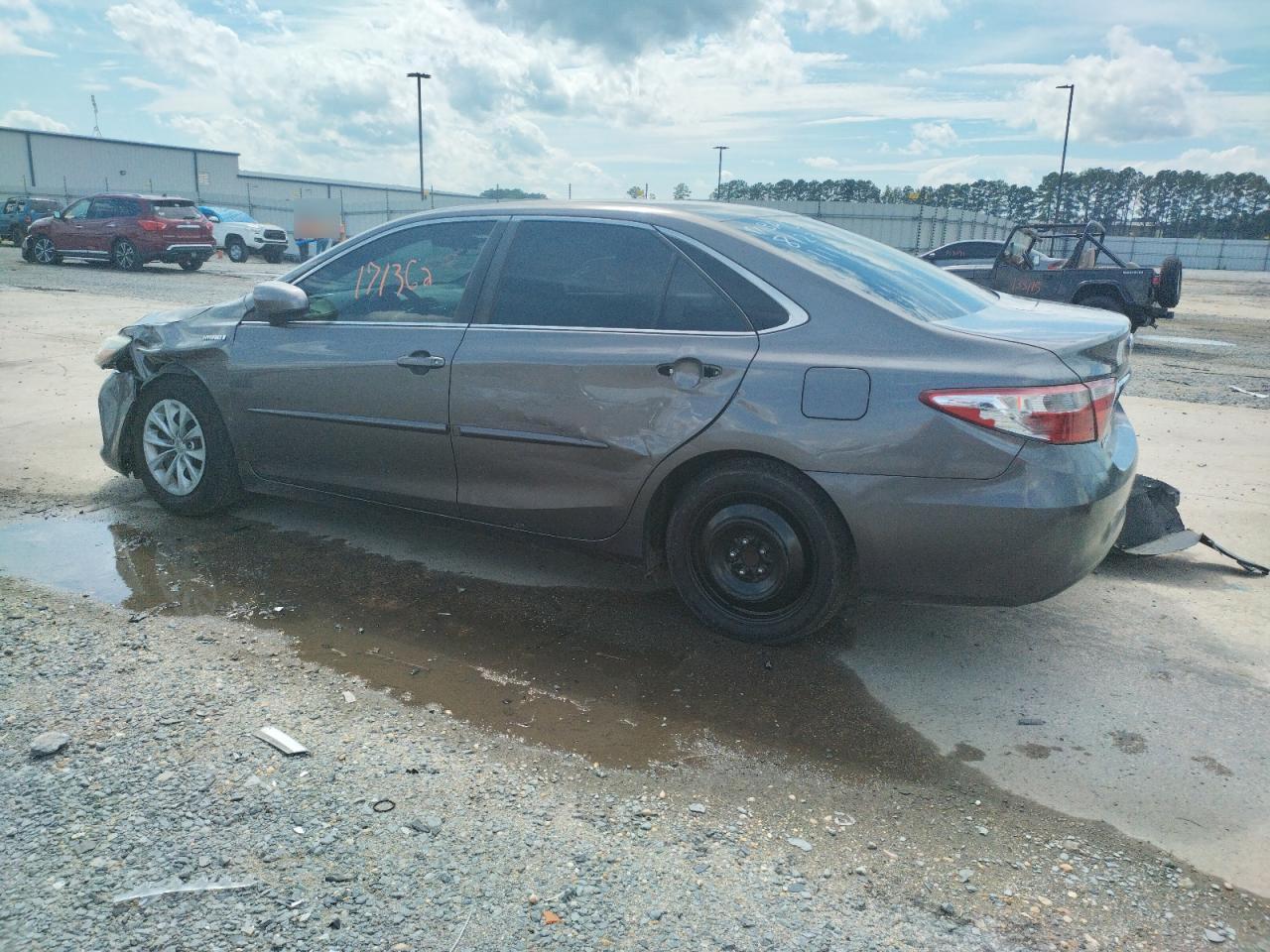 2017 TOYOTA CAMRY HYBR - Фото 2
