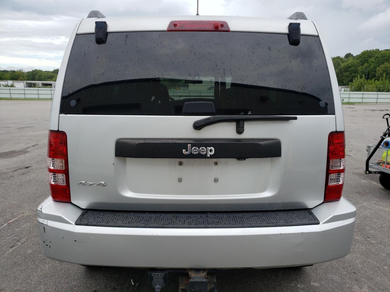 2010 JEEP LIBERTY SP - Фото 6