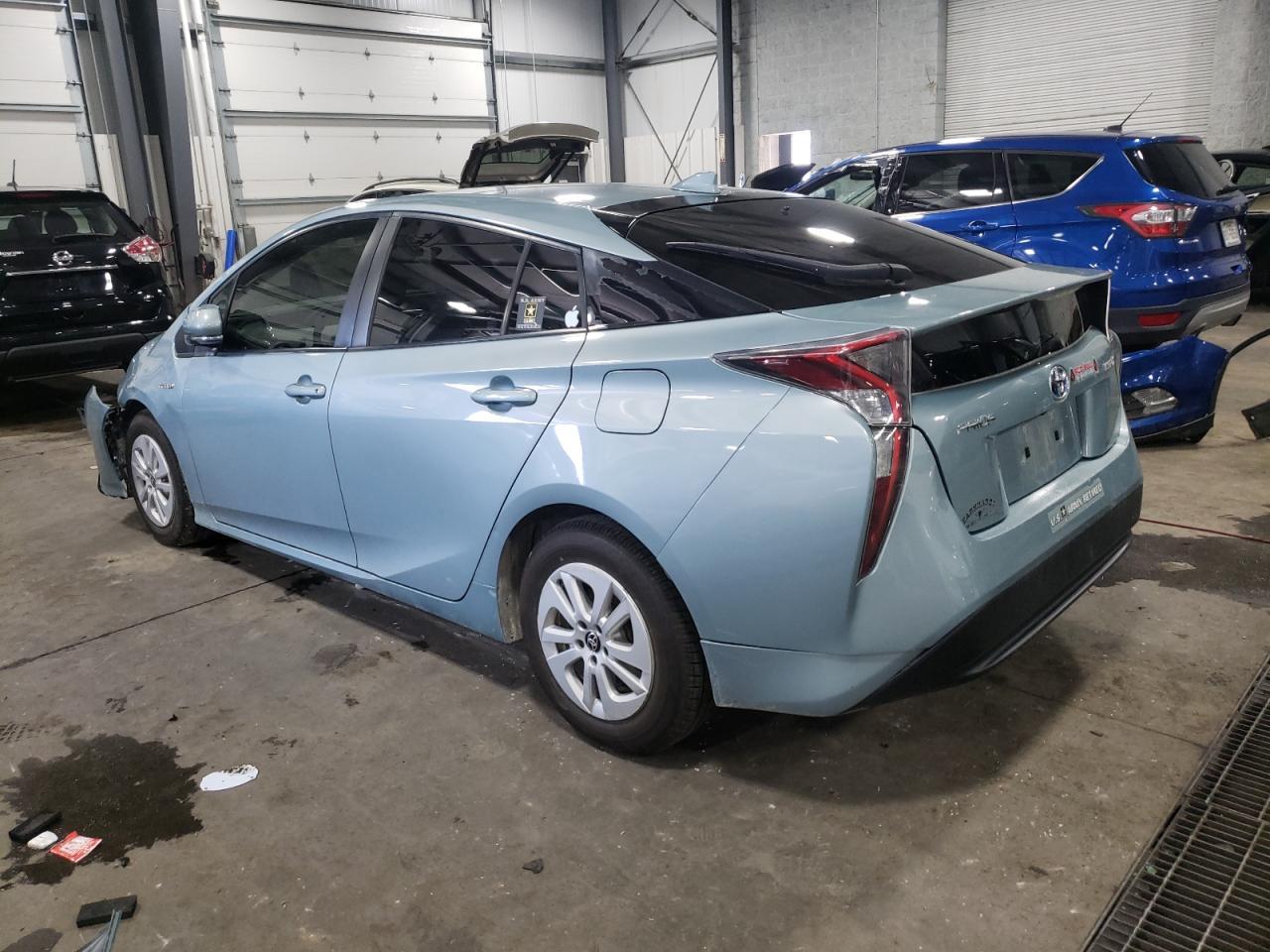 2016 TOYOTA PRIUS - Image 2