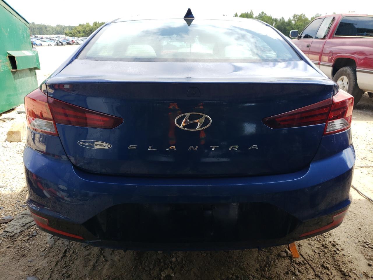 2019 HYUNDAI ELANTRA SE - Фото 6
