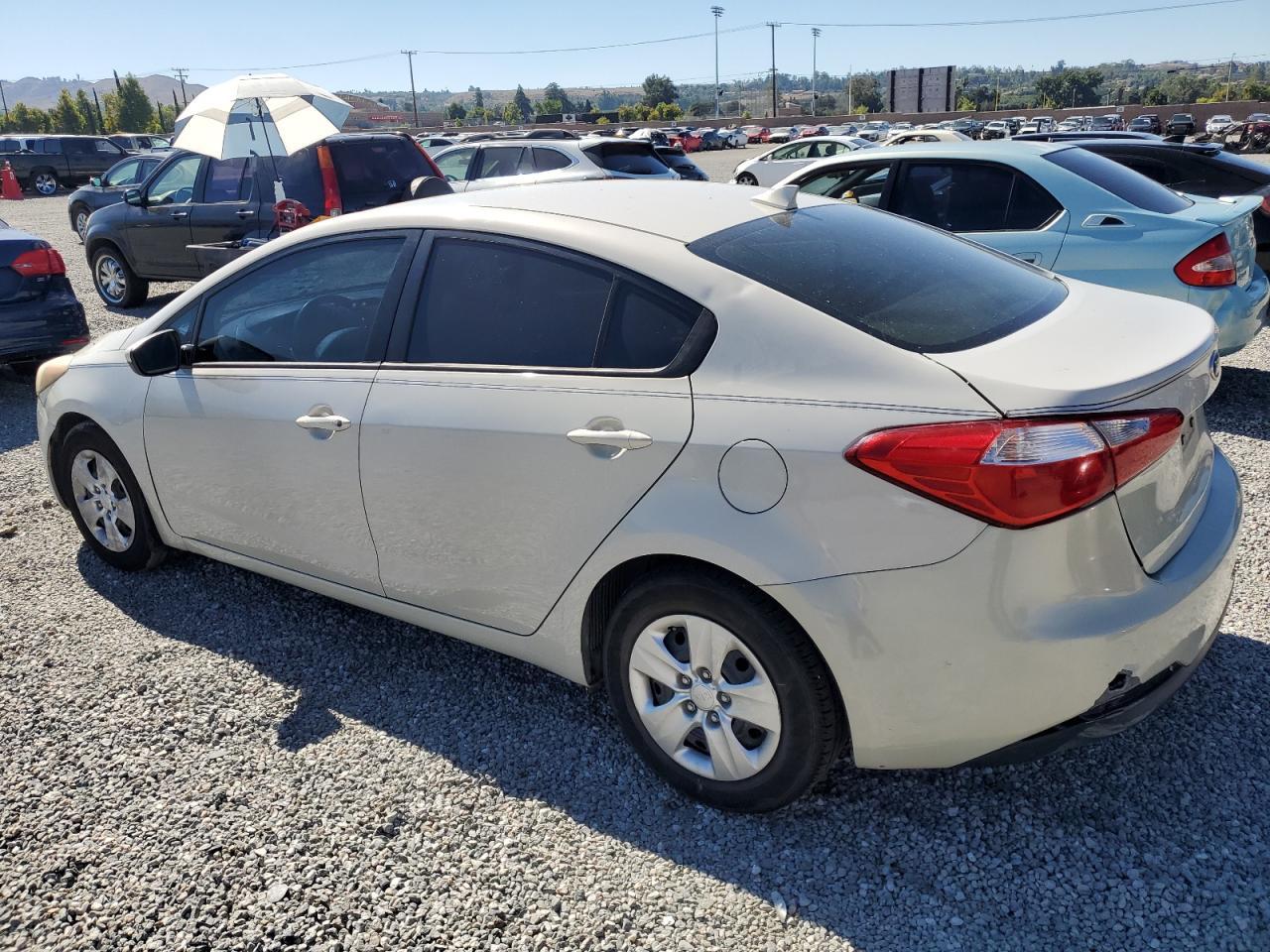 2015 KIA FORTE LX - Фото 2
