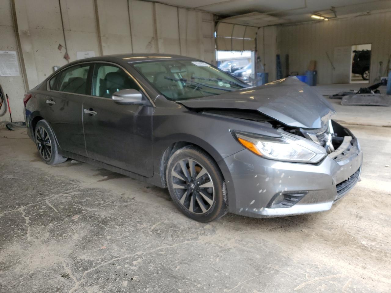 2018 NISSAN ALTIMA 2.5 - Фото 4