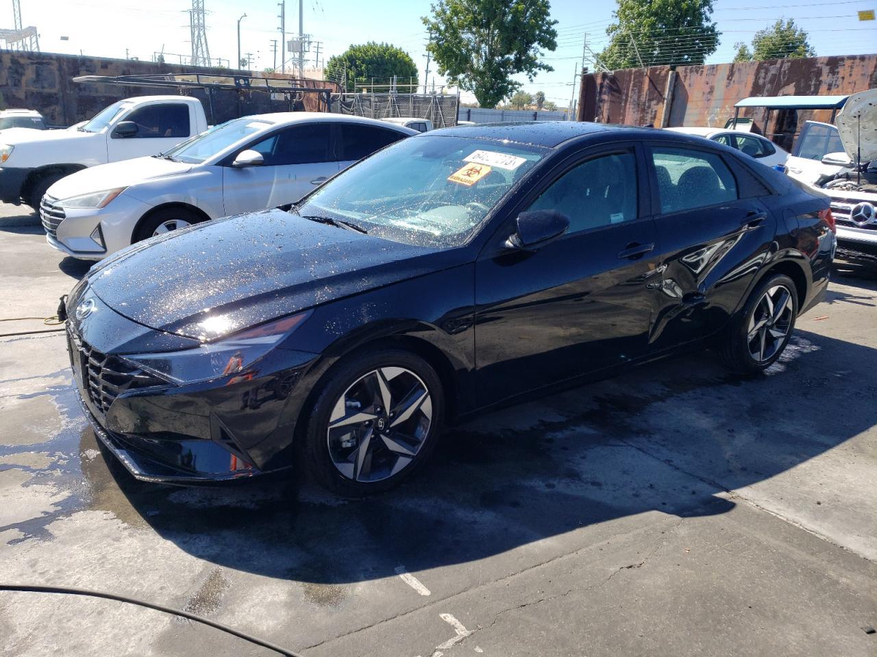 2023 HYUNDAI ELANTRA SE